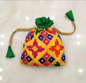 Hand Embroidred Phulkari Bag (Yellow)