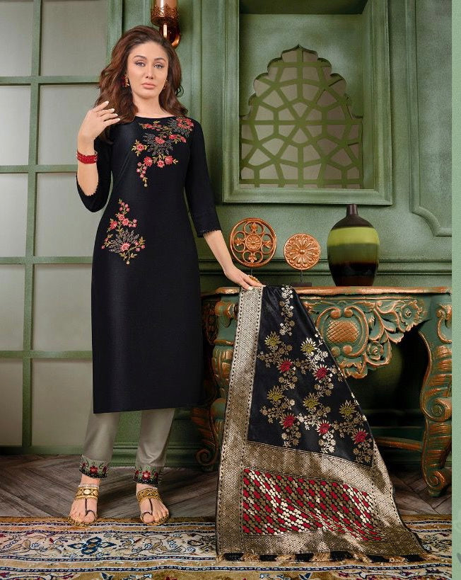 Gorgeous Kurti, Pant with Dupatta