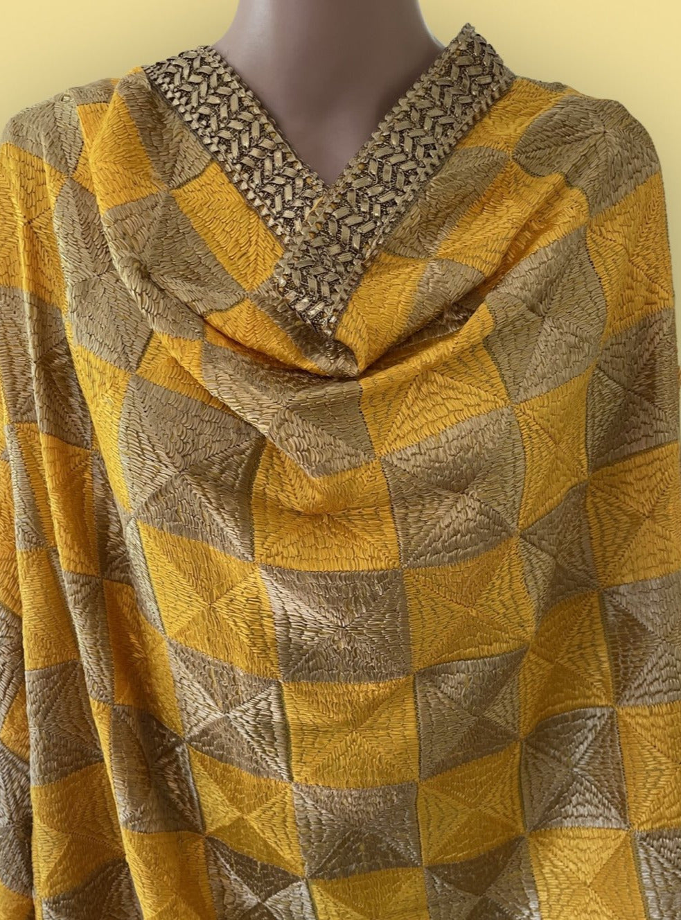 Premium Phulakari dupatta (Yellow)