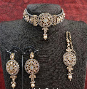 Chokar Set (Grey) with Earrings and Mang Tikka