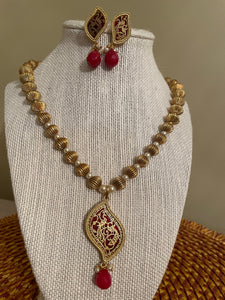 Pendent Set (Ruby Color)