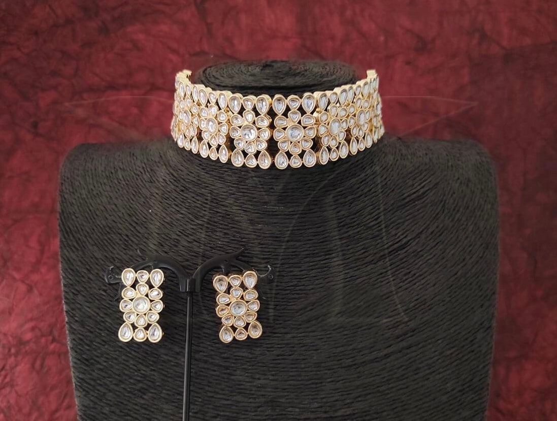 Kundan Choker