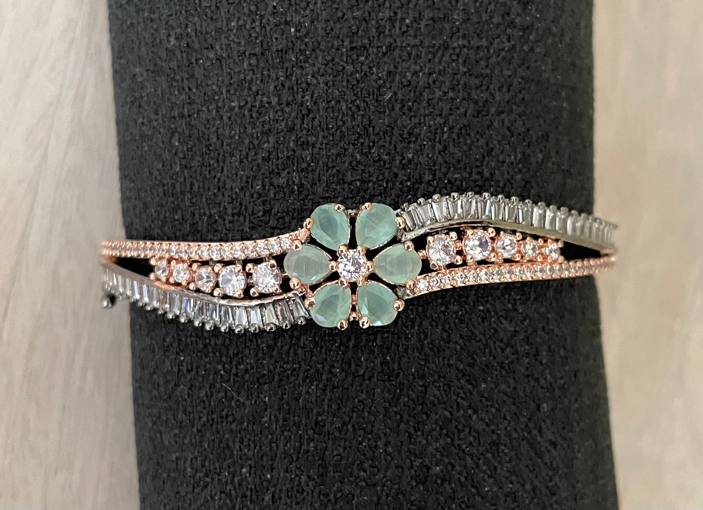 Elegant AD Bracelet