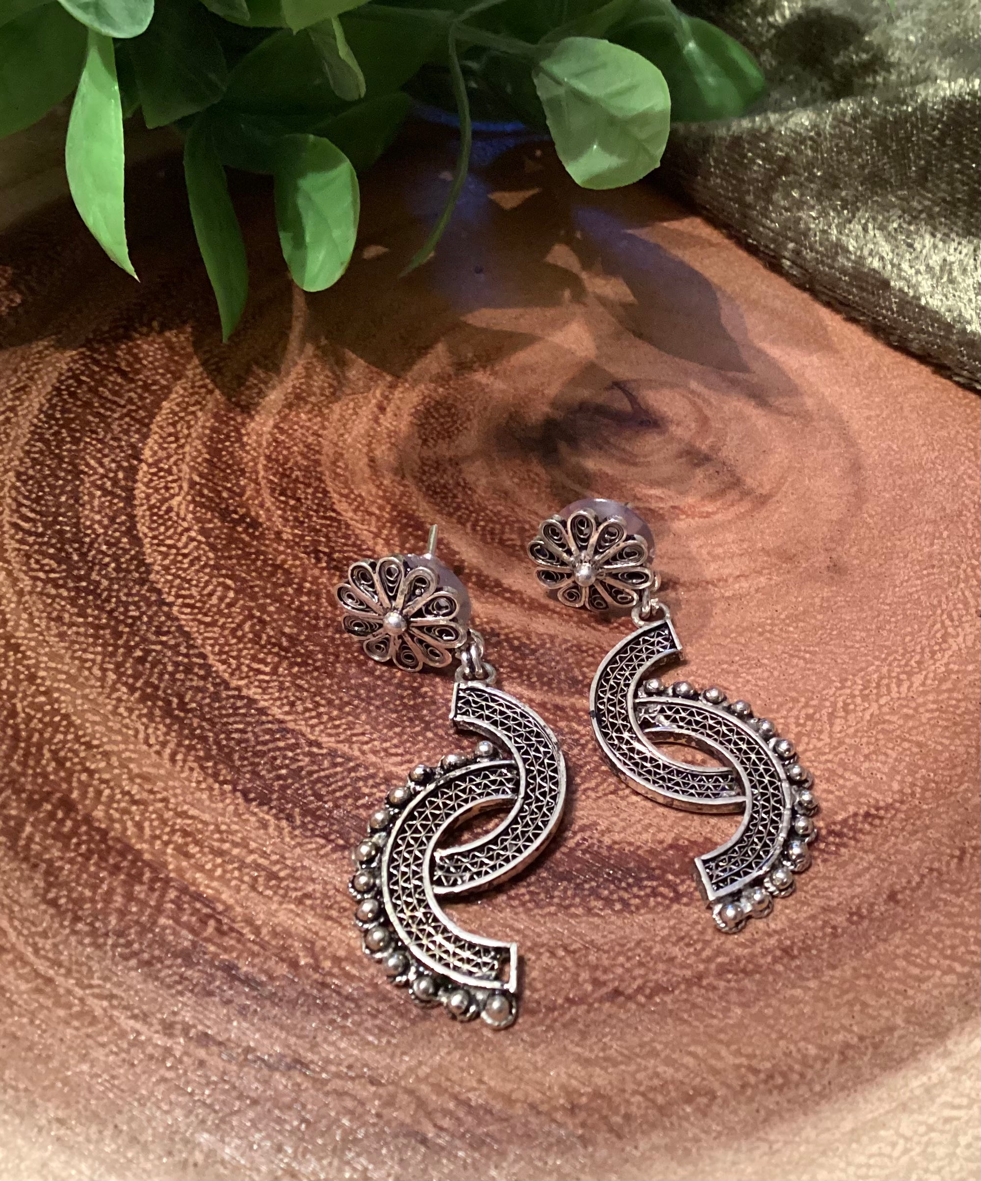 Oxidized Filigree Earrings